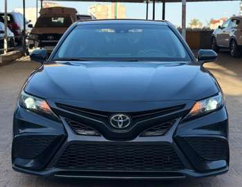Toyota Camry 2021 faible kilométrage