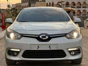 RENAULT SM3 2017