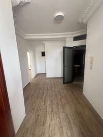 Villa R+4 au Point E