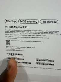 MacBook Pro M5 14 Pouces Ram 24Go SSD 1To
