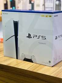 PS5 slim avec lecteur disc 1tera scellé