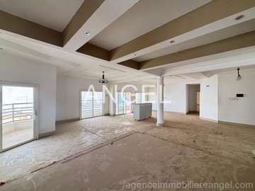 Ref_2291  Penthouse de 310m²  à louer à Keur Gorgui