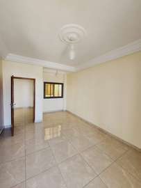 APPARTEMENT F4 À LOUER A LA CITE MBACKIYOU FAYE
