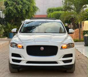 F-PACE 2020