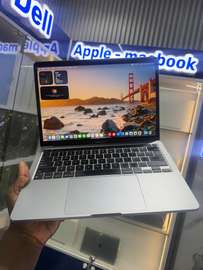 MacBook Pro M2 Ram 16Go SSD 512Go 13”