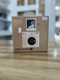 Instax Square SQ1