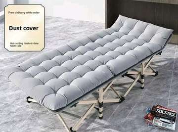 Lit pliable. Avec matelas