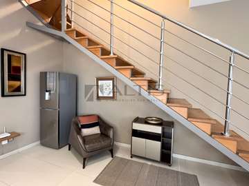 APPARTEMENT F2 EN DUPLEX MEUBLÉ - MERMOZ