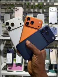 Apple iPhone 17 Pro max Silver Orange Bleu