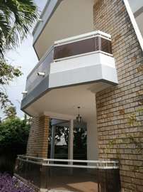 Villa R+1 à louer aux Almadies derrière Philippe Morris