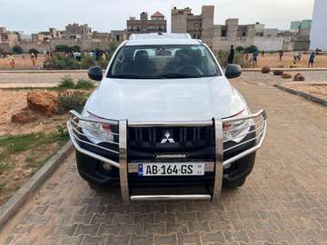 MITSUBISHI L200 DOUBLE CABINE