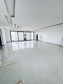 PENTHOUSE DE 500 m2 AUX ALMADIES