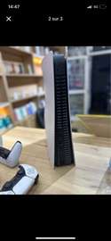 PlayStation 5 plus 2manete et 6 jeux