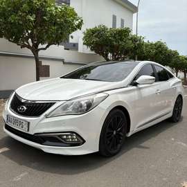 Location Hyundai Grandeur