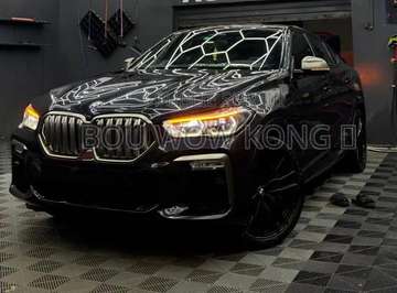 BMW X6 M50i 2022