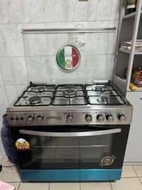 Cuisinière 5 feux marque Tecnolux