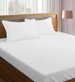 Drap blanche 100% coton avec 2 oreillers
