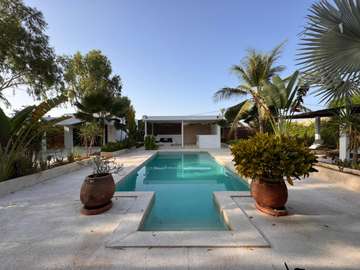 Villa meublée a vendre a Nguerigne