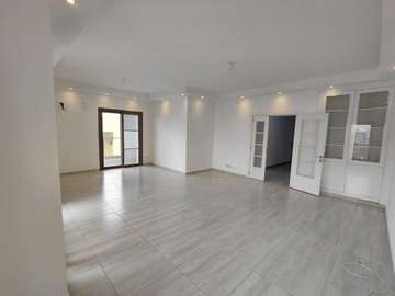 POINT E : Appartement à louer – 3 chambres – 2HM
