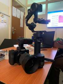 Canon M50 mark II + Dji RS3 mini + 2 objectifs