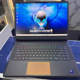 Alienware 16 Area (2025) RTX 5070Ti Ultra 9 Ram 32Go SSD 2To