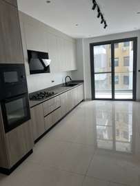 Appartement F4 jamais habité à Mermoz