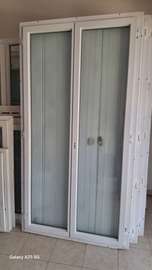 Porte PVC avec volet antibruit double vitrage