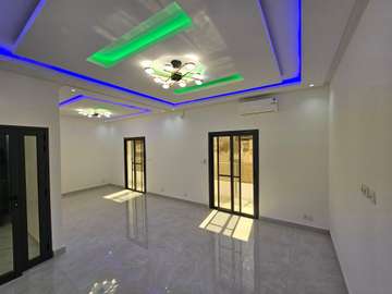 Appartement F4 à Djily Mbaye , Diamalaye