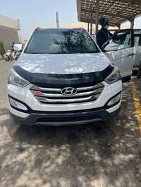 HYUNDAI SANTAFE 2016 FULL OPTIONS
