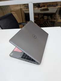 Dell 5510 i7 10ieme 16g de ram 512