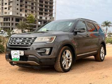 Location Ford Explorer