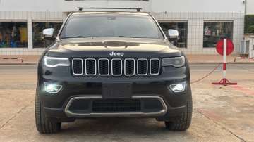 Jeepe grand Cherokee