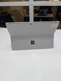 Surface Pro 5 Intel M3 4g de ram 128