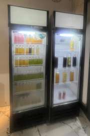 Réfrigérateur Vitrine porte LED grande capacité noire