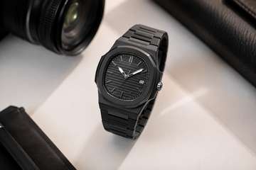 Montre polycarbone