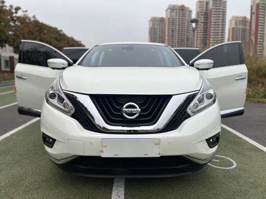 Nissan SUV 5 portes blanc automatique confortable image 2