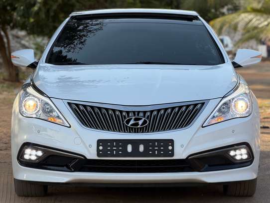 Hyundai grandeur image 2