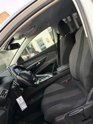 Peugeot 3008 GT diesel image 14