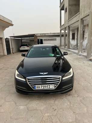 Hyundai Genesis 3.8L V6 Noir Berline Spacieuse image 5