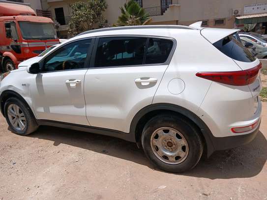 Kia sportage essence automatique image 6