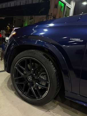 Mercedes-AMG GLE 53 2022 image 14