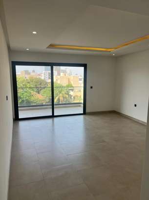APPARTEMENT F4 A FANN MERMOZ image 3