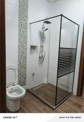 Appartement neuve spacieux á louer a sacre coeur 3 vdn image 3
