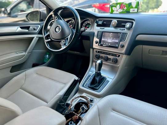 Volkswagen golf 7 image 7