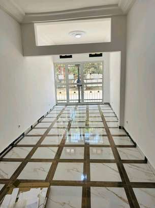 Villa a louer aux Almadies image 2