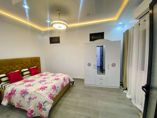 APPARTEMENT MEUBLÉ – MARISTES | image 4
