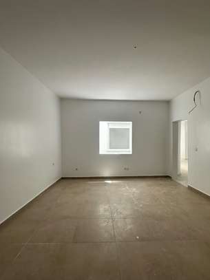 APPARTEMENT 3 CHAMBRE A LOUER A SICAP FOIRE image 4