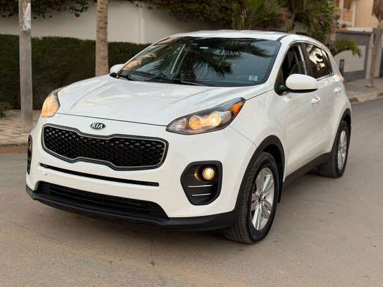 KIA SPORTAGE image 9