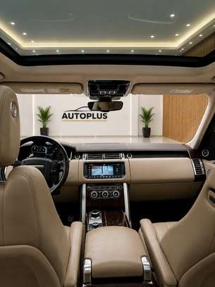Range Rover Vogue 2017 image 6