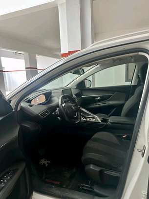 Peugeot 3008 2020 image 6